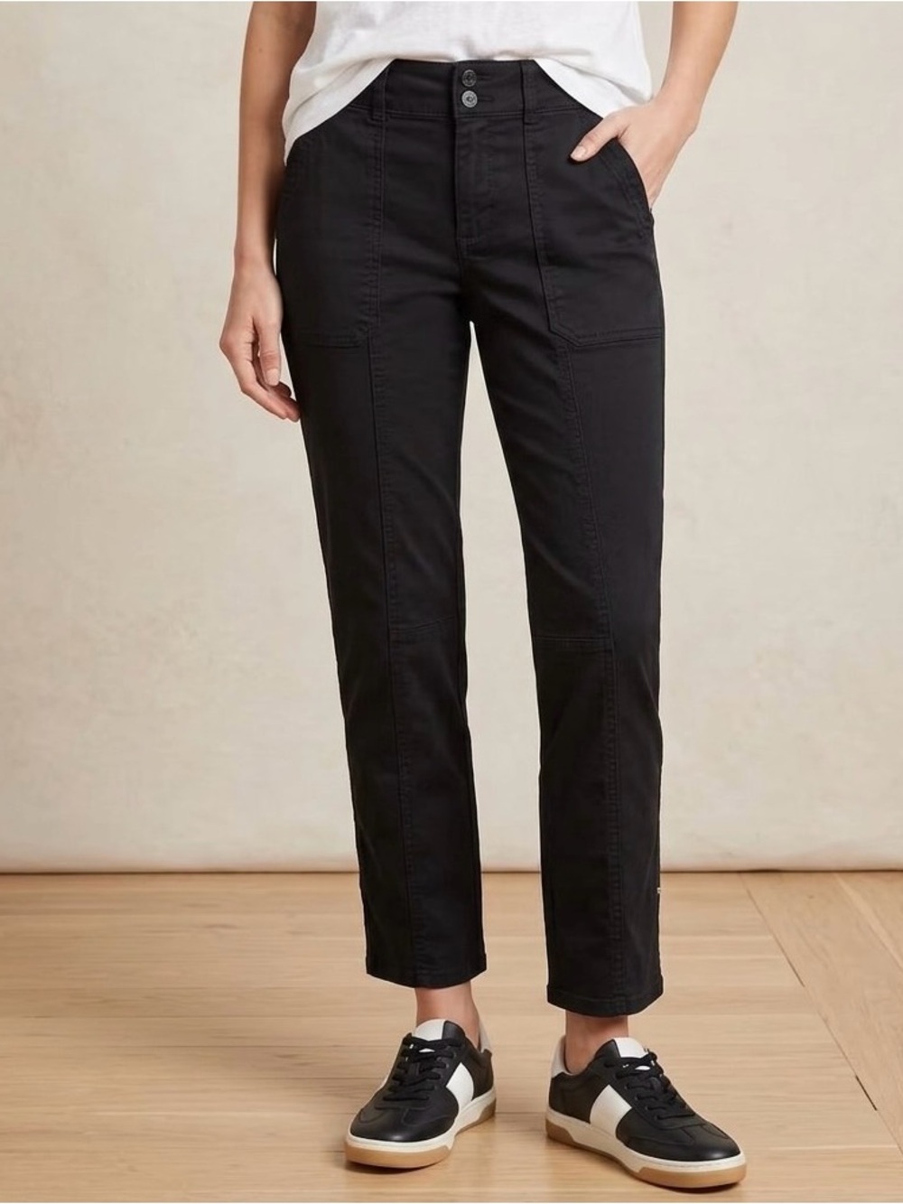 White House Black Market Pret-A-Pedi Mid-Rise Straight Crop Pants